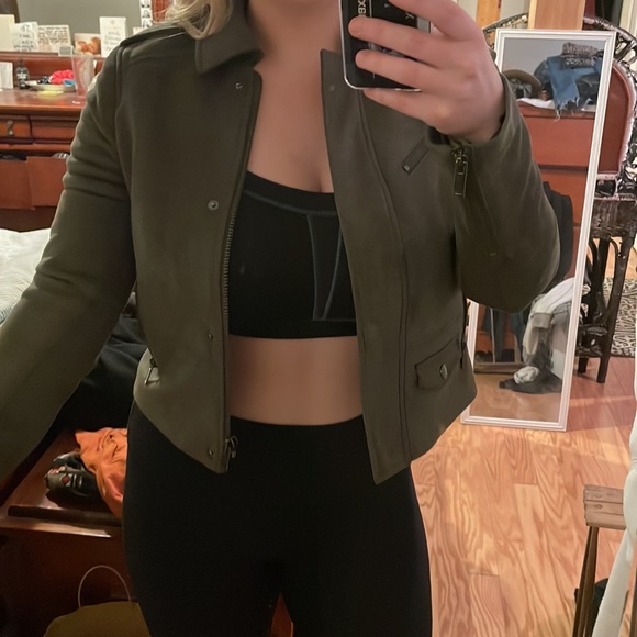 Great condition Banana Republic Moto jacket. - Picture 7 of 8